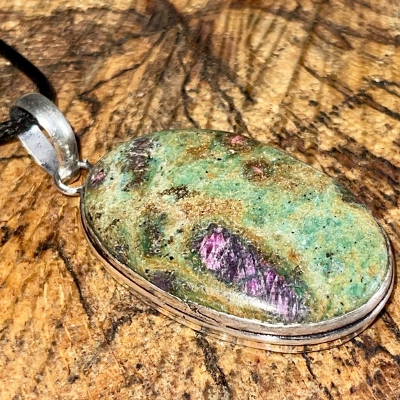 Green Ruby Fuchsite Pendant 2 1/4” - Picture 9 of 15